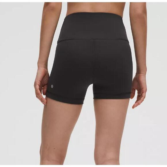 NWT Lululemon Wunder Train High-Rise Short 8" Sz 4 Black - Picture 3 of 6
